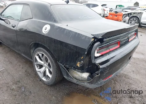 2015 Dodge Challenger Sxt Plus z USA, uszkodzony, nr VIN 2C3CDZBG8FH788910